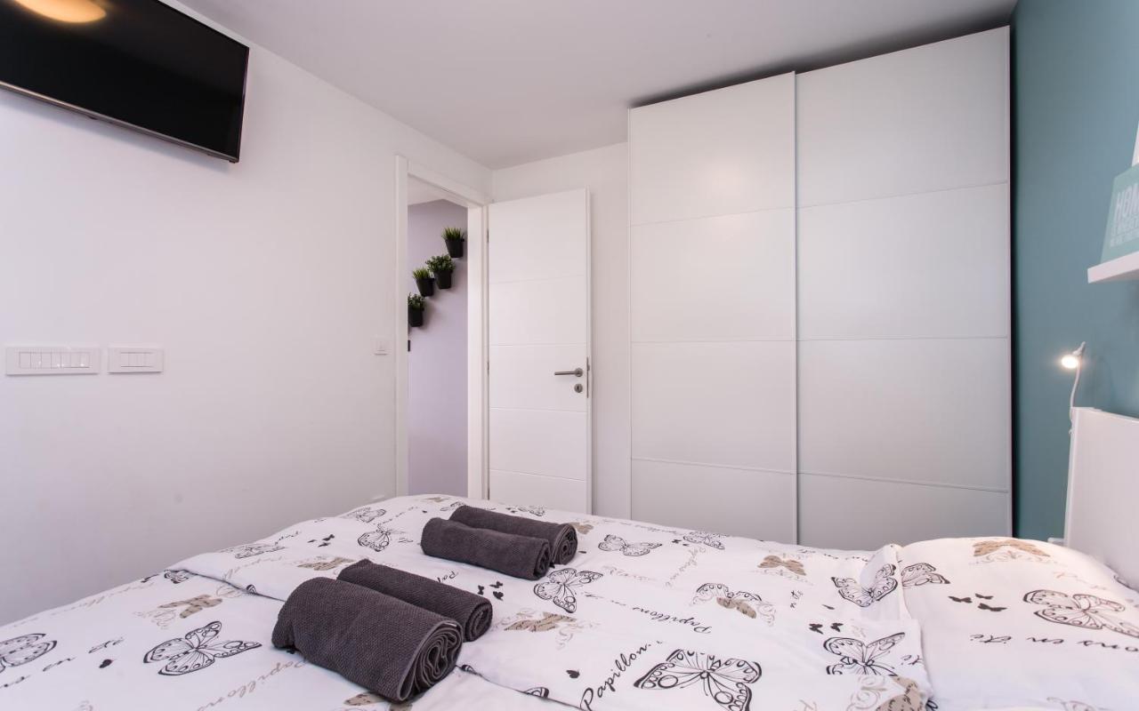 Happy Apartments Baska Exterior photo