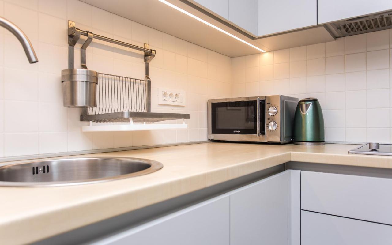 Happy Apartments Baska Exterior photo